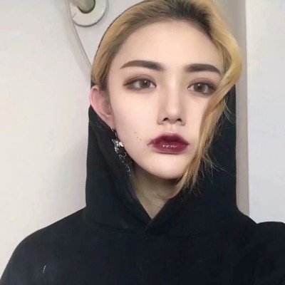 王者英雄之枪战传奇福利版下载